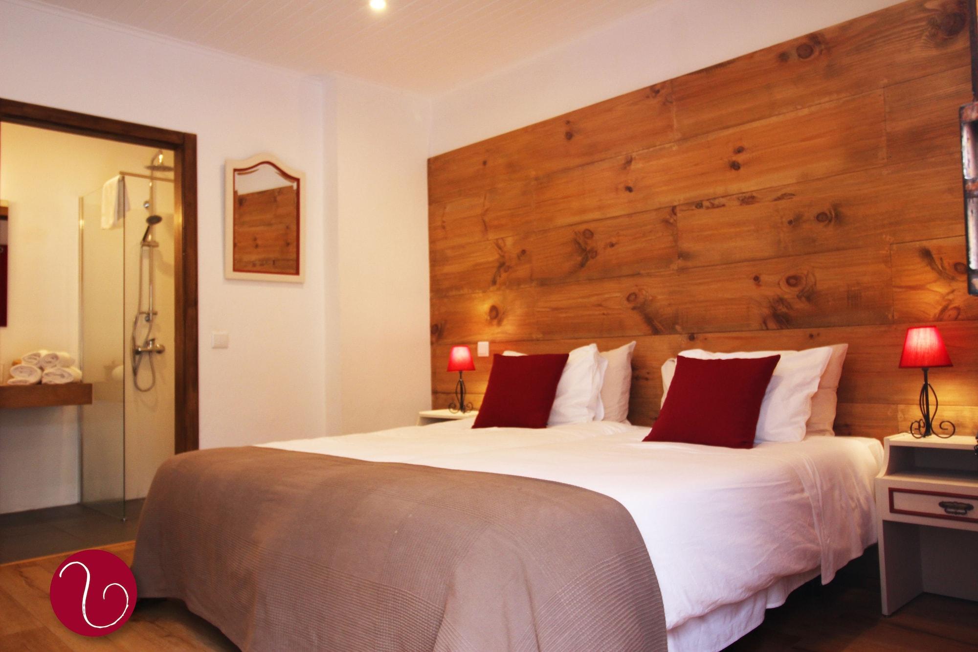 Guesthouse Vila Lusitania ฟุงชาล ภายนอก รูปภาพ